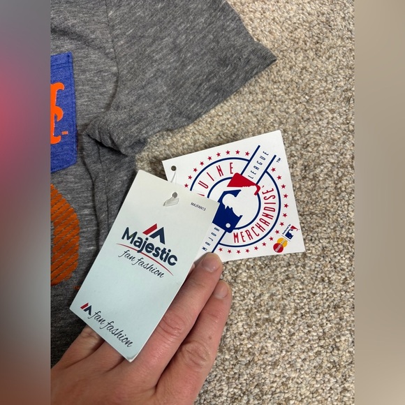 NEW! New York Mets Girl’s T Shirt Medium Pocket Baseball Orange and Blue - Picture 4 of 6